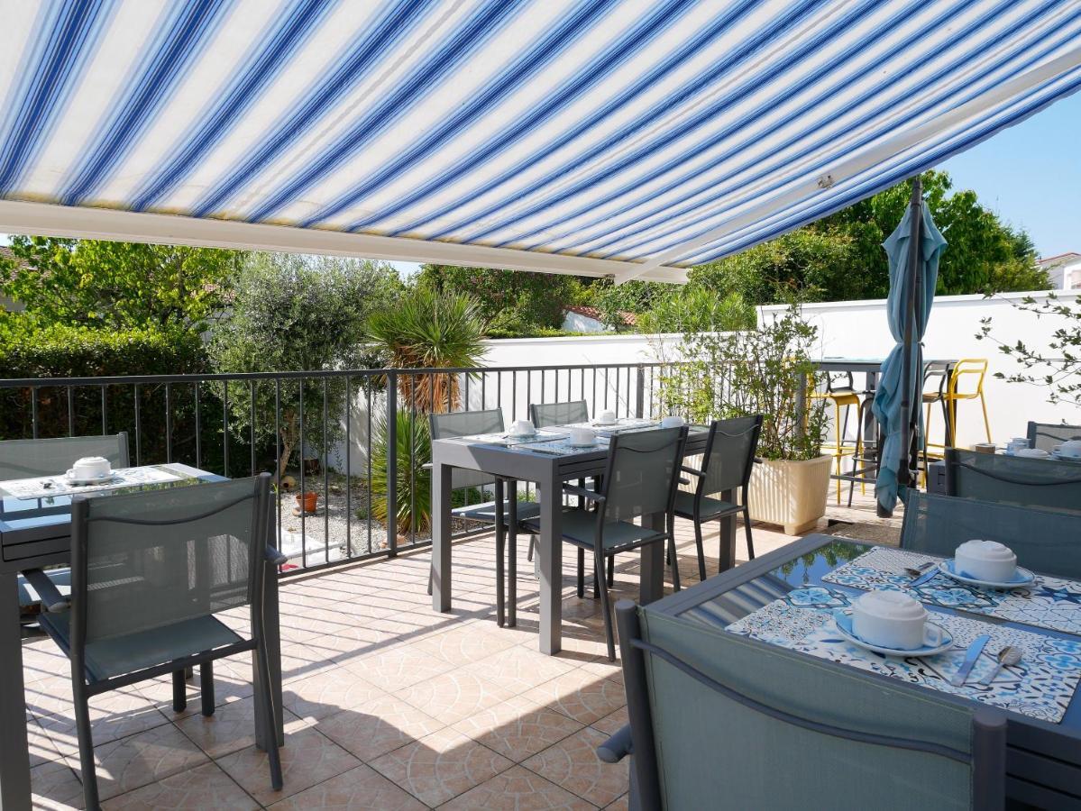Hotel Le Pasteur Royan Buitenkant foto